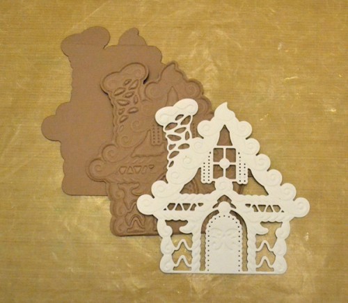 MargieHiguchi GingerbreadHouseShapedCard Step04