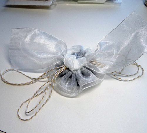 judy_hayes_denim_and_ribbon_box_topper-9