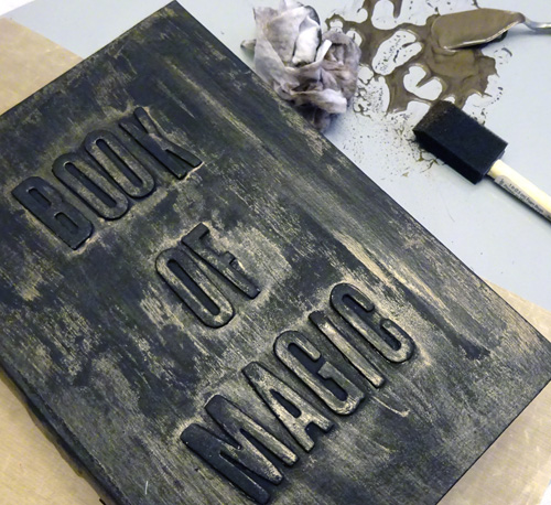 margiehiguchi-500-bookofmagic-step6