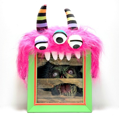 Halloween Monster Frame by Dana Tatar for Scrapbook Adhesives by 3L
