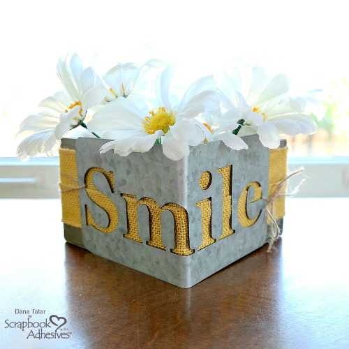 DIY Farmhouse wood planter box with daisies and galvanized metal smile