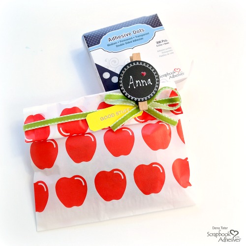 How to Use Adhesive Dots to Attach Tags to Back to School Treat Bags