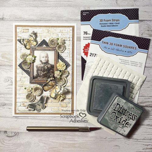 Vintage Floral Frame Card by Yvonne van de Grijp for Scrapbook Adhesives by 3L 