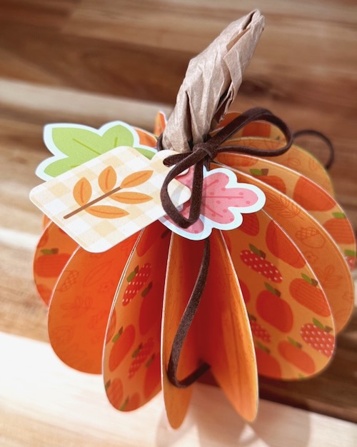 Paper Pumpkin Decor by Jennifer Ingle for Scrapbook Adhesives by 3L 