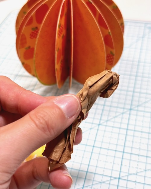 Paper Pumpkin Decor by Jennifer Ingle for Scrapbook Adhesives by 3L 
